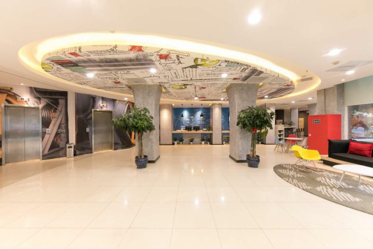 Ibis Wuhan Hankou Exterior foto