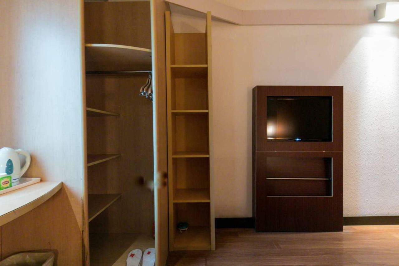 Ibis Wuhan Hankou Exterior foto