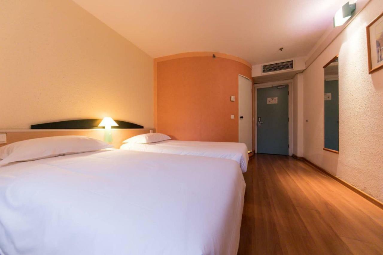 Ibis Wuhan Hankou Exterior foto