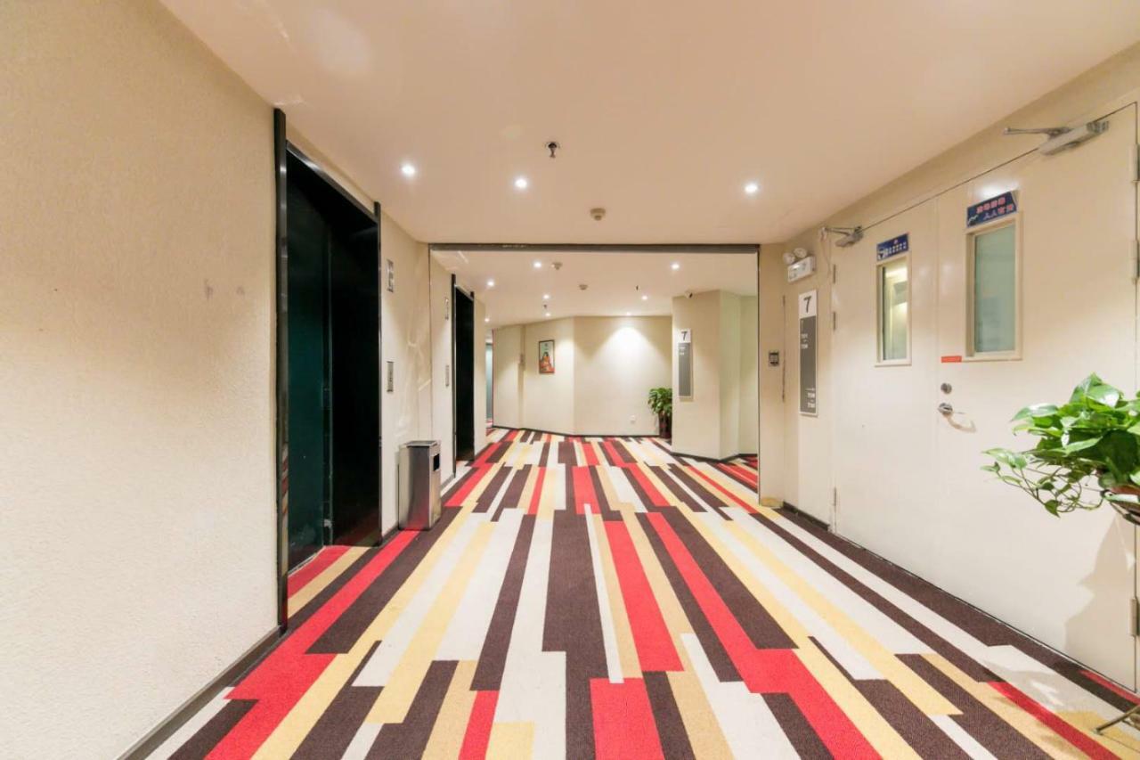 Ibis Wuhan Hankou Exterior foto
